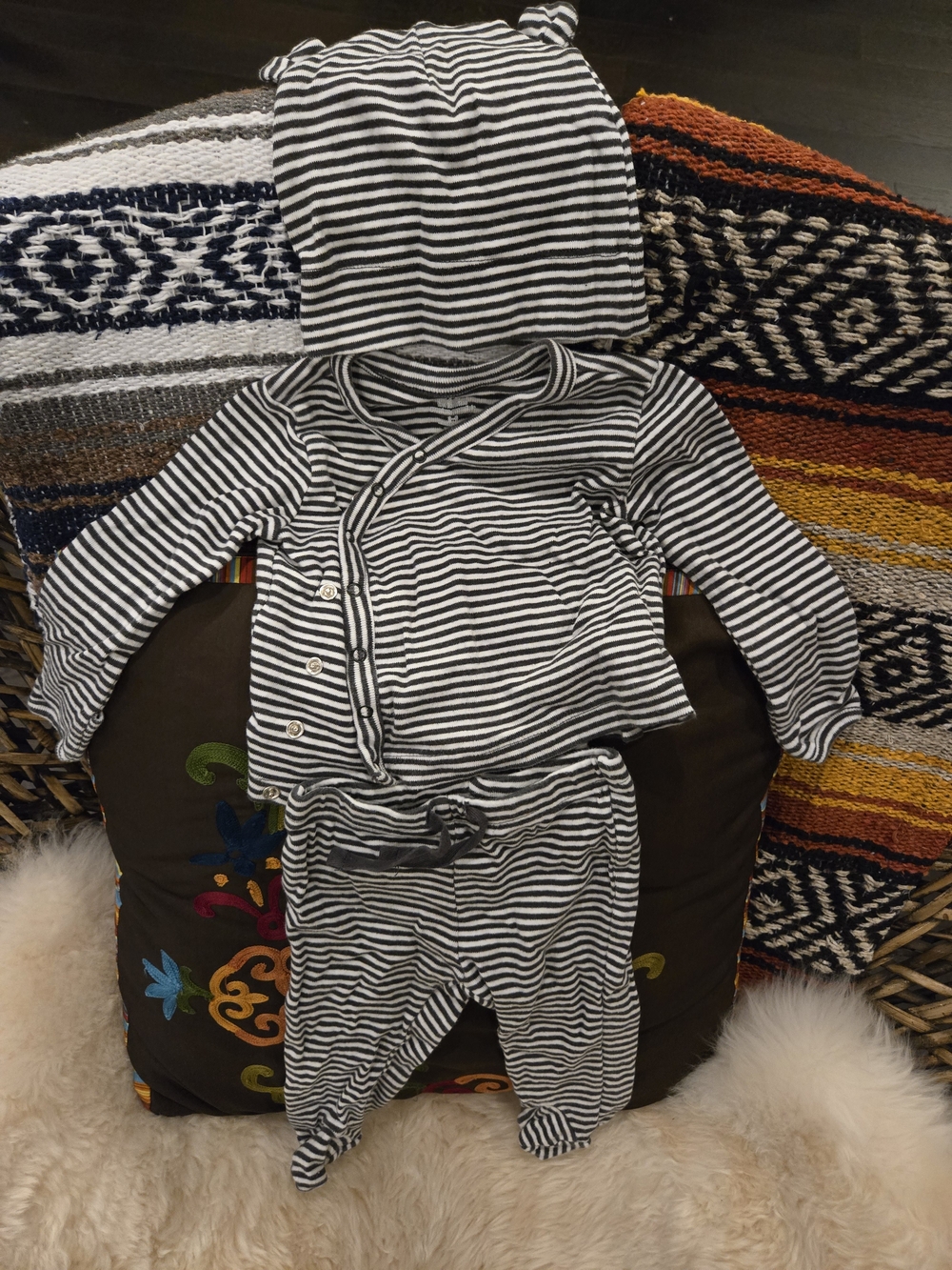 Baby Gap Dark Gray & White Striped Baby Footie Set with Matching Hat